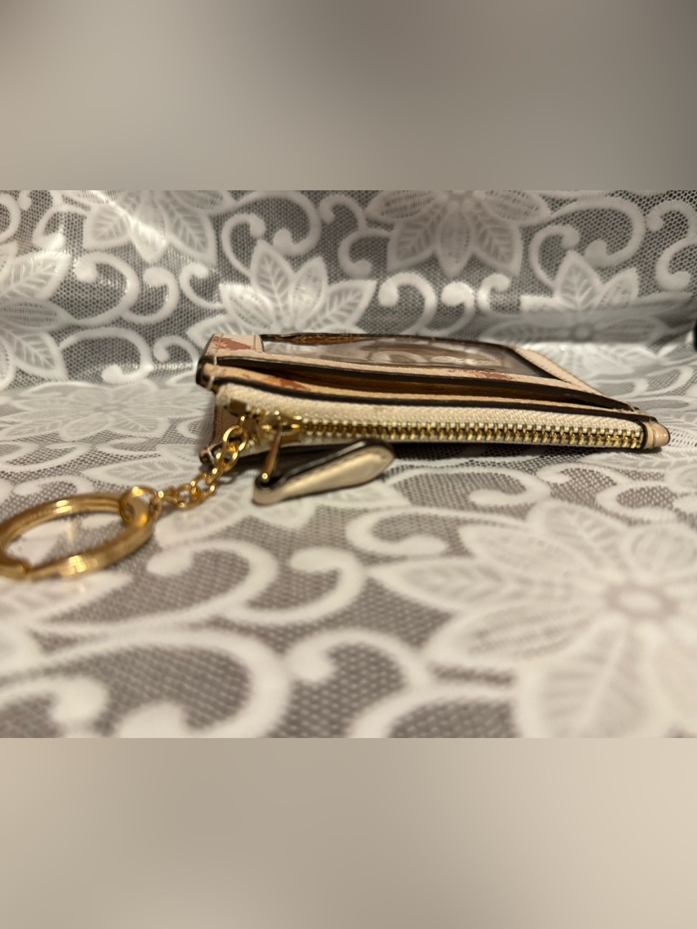 Coach Party Pigs Mini Skinny ID Case Keychain Card Wallet - Picture 5 of 9
